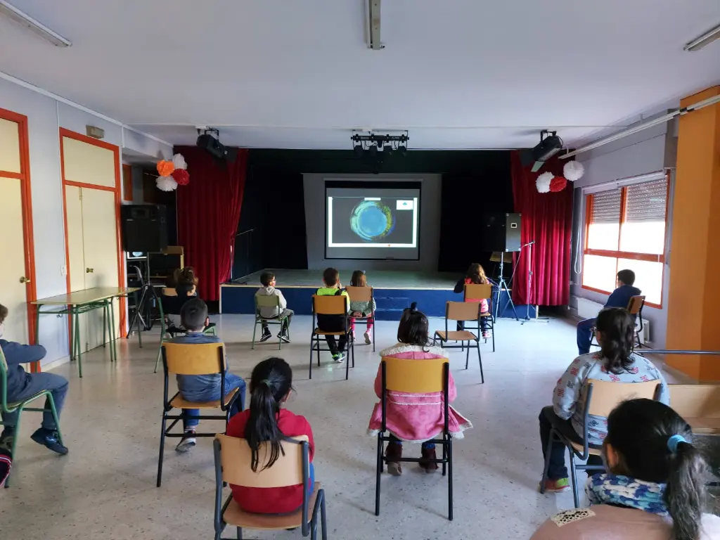 Ceip-Da-Ribera-Cine-360º.webp